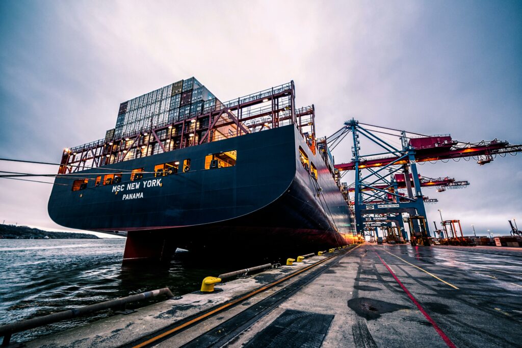 Business owner’s guide to avoiding shipping and freight setbacks