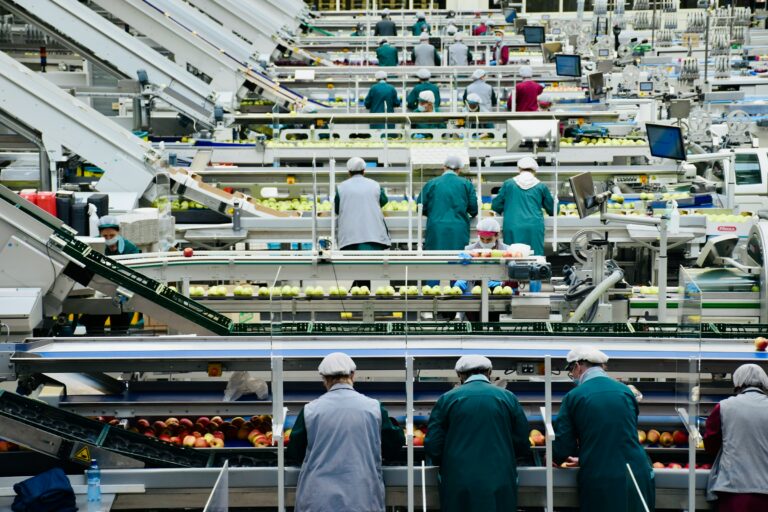 Advanced Manufacturing as a Catalyst for Sustainable Supply Chains