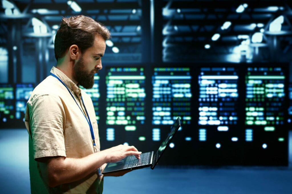 Top Benefits of Using AlmaLinux for Your Dedicated Server