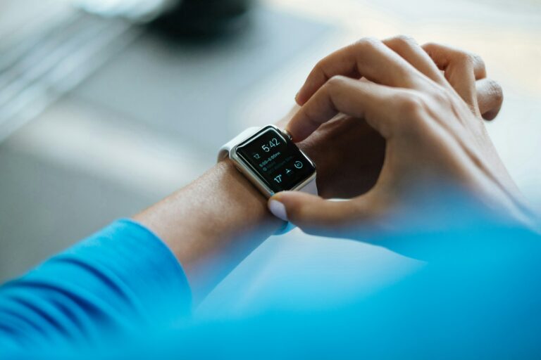 connected wearables for cardiovascular prevention